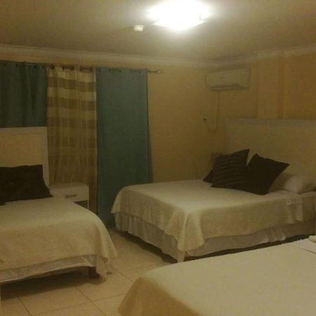 Suites La Rosa Guayaquil Exterior foto