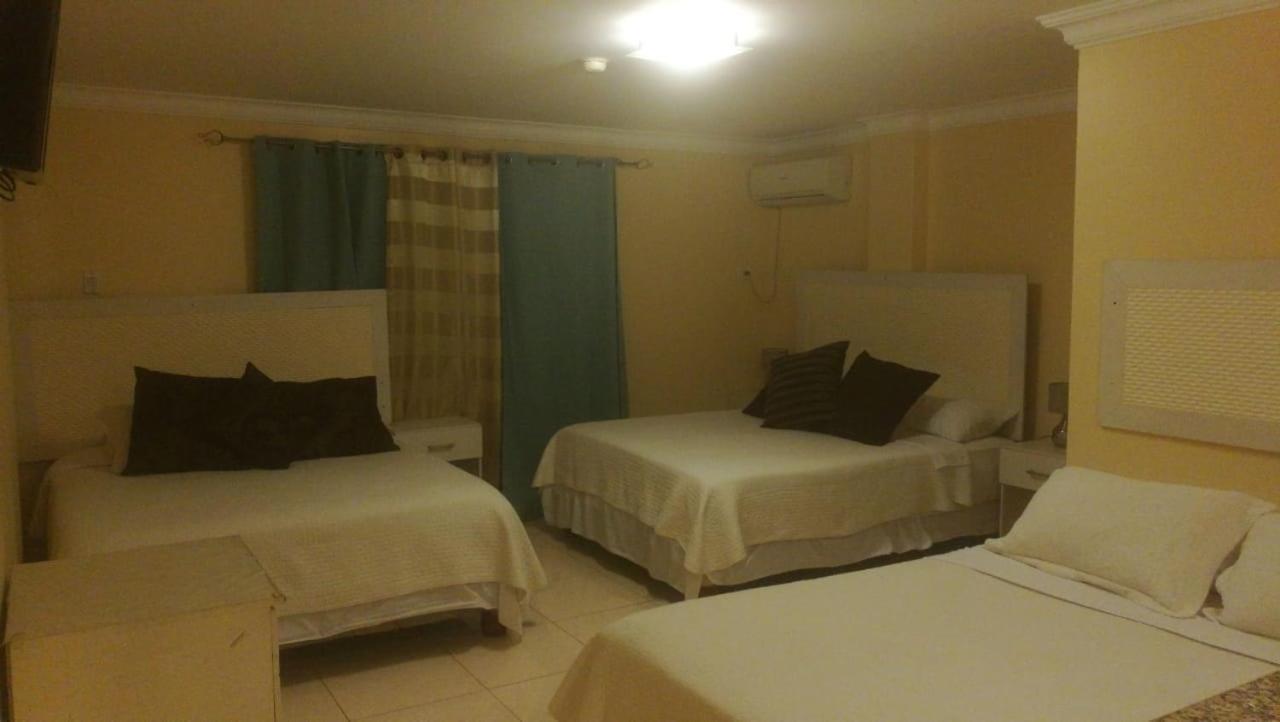 Suites La Rosa Guayaquil Exterior foto
